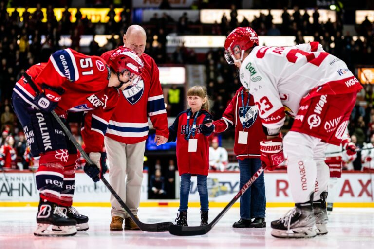 Tule mukaan HIFK:n peliin Helsingissä helmikuussa!